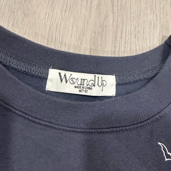 halloween crewneck - Picture 2 of 2